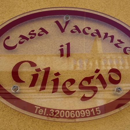 Casa Vacanza Il Ciliegio Noto Eksteriør billede