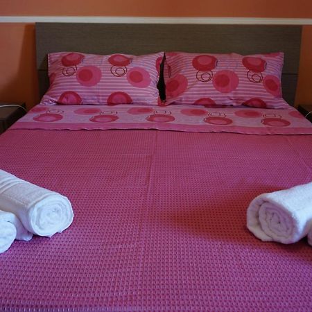 Casa Vacanza Il Ciliegio Noto Eksteriør billede