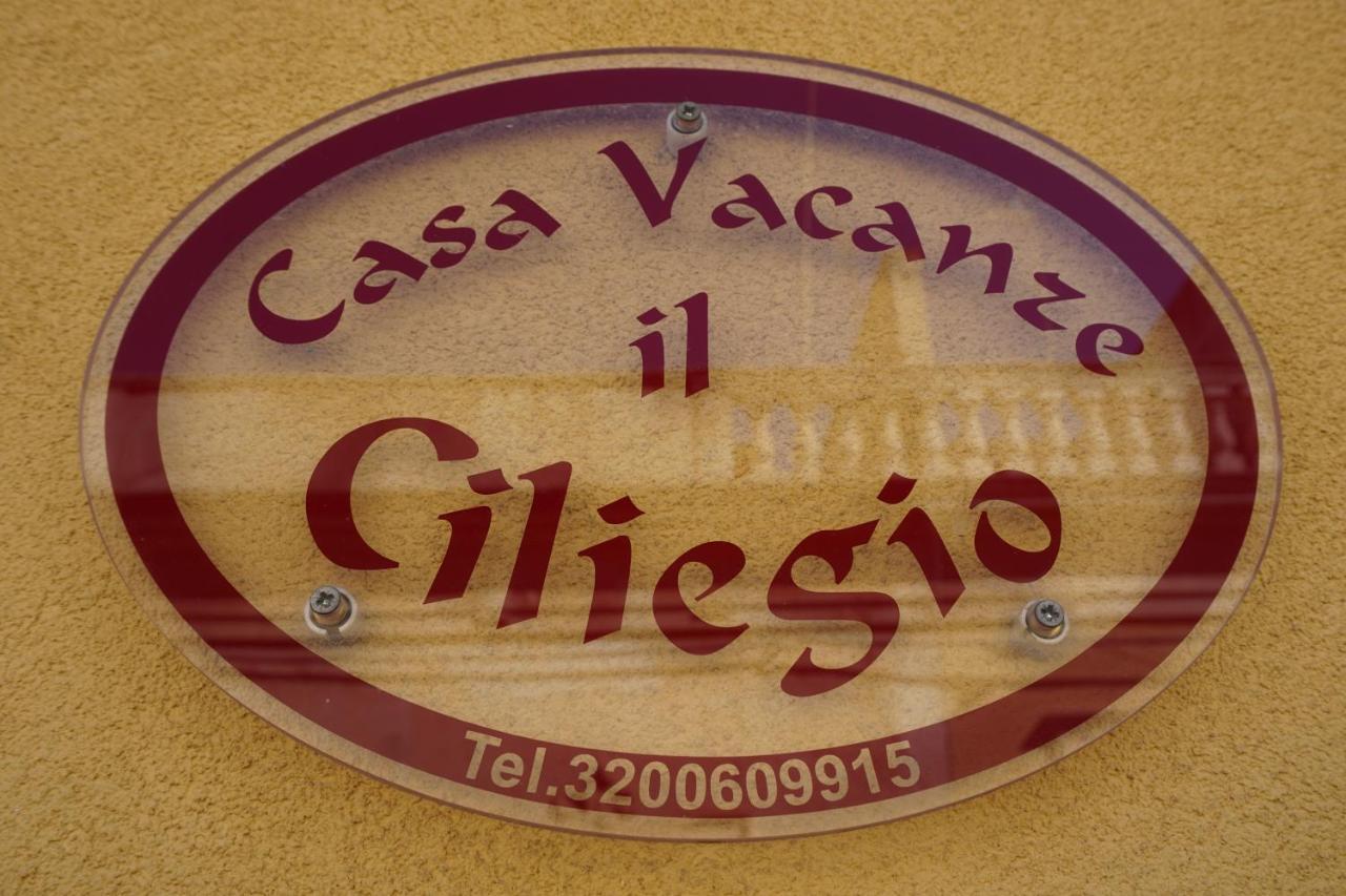 Casa Vacanza Il Ciliegio Noto Eksteriør billede